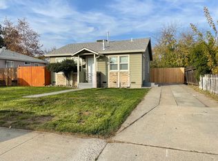 426 Pine St, Modesto, CA 95351