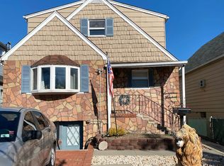 1700 75th St #2, North Bergen, NJ 07047