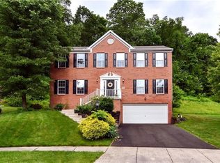 164 Hunter Dr, Cranberry Township, PA 16066