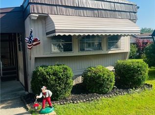 38 Carefree Ln, Buffalo, NY