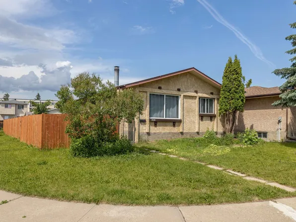 3620 42a Ave NW, Edmonton, AB T6L 4N7