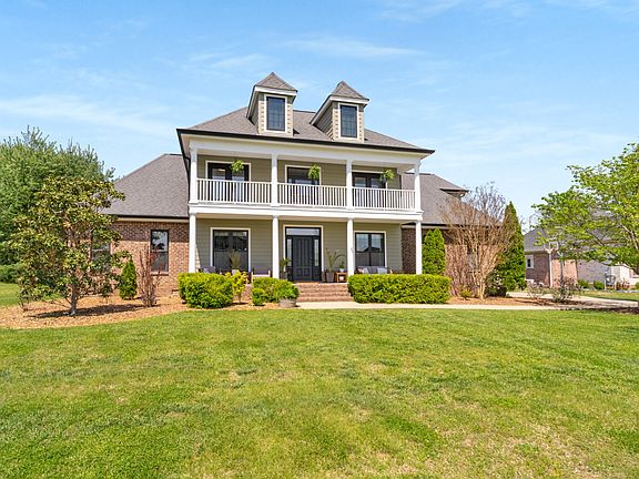 3rd image of 1156 Blackshear Dr