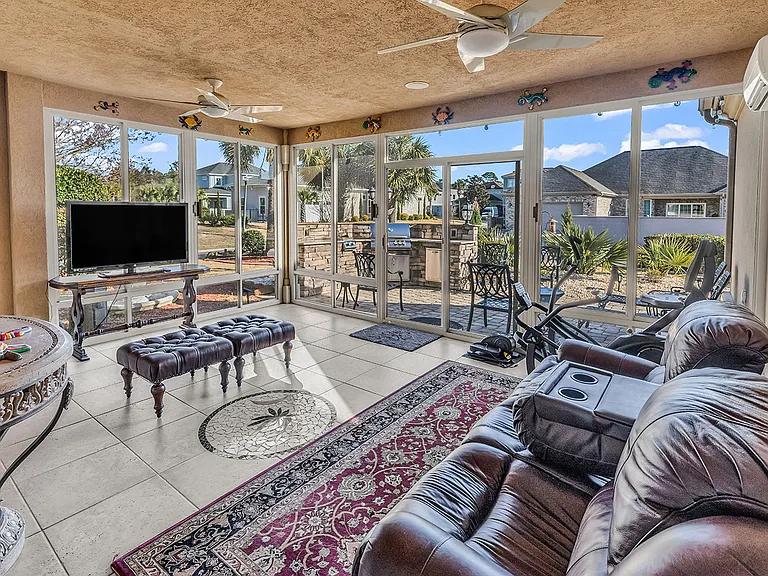801 Bluffview Dr — Photo 10