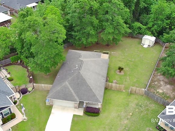 4th image of 943 Parliament Ct