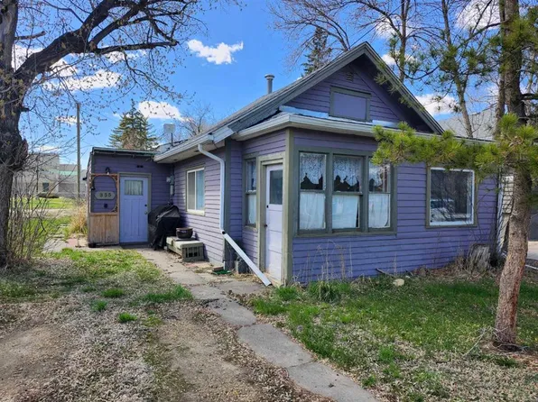 355 E 4th St W, Drumheller, AB T0J 0Y3