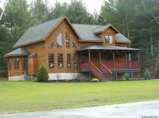 10 Schaeffer Brook Ln, Lake Luzerne, NY 12846