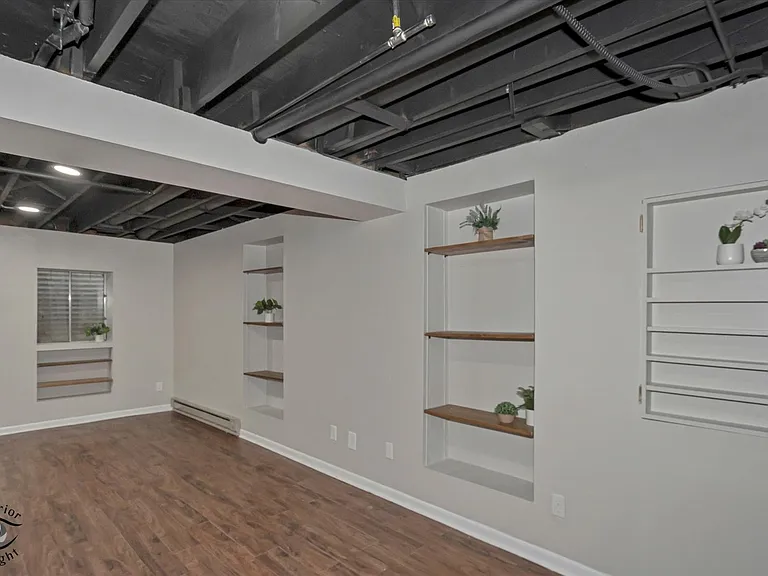 30W150 Foxboro Ct — Photo 24