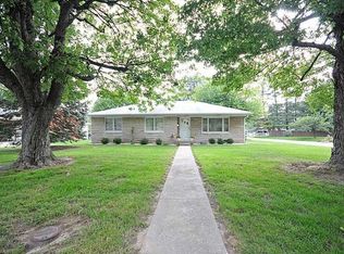 431 S Carr Rd, Plainfield, IN 46168