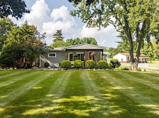 2816 Sharp Rd, Adrian, MI 49221