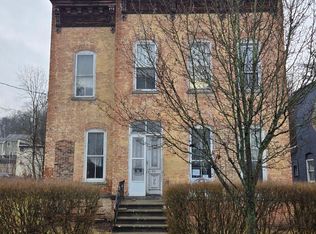 69 S Main St, Castleton, NY 12033