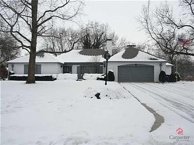 1st image of 325 Beauvoir Cir
