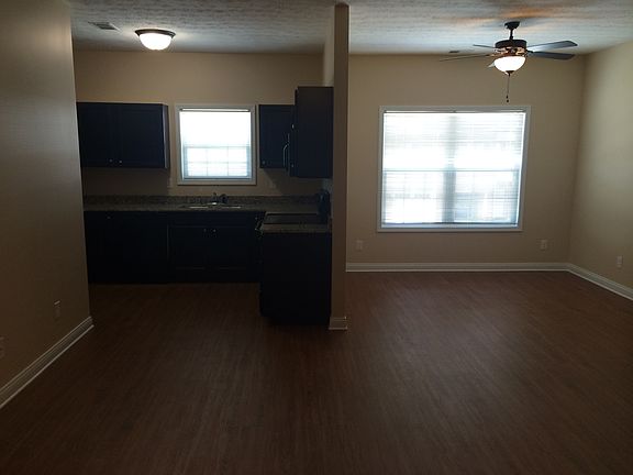 2nd image of 103 Winery Ct APT 5