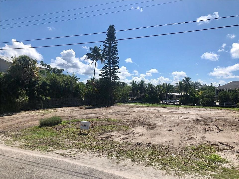 1st image of 235 Willow Ave