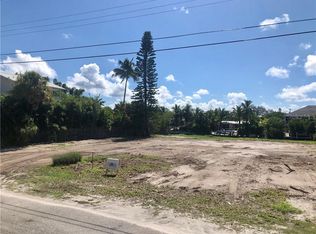 235 Willow Ave, Anna Maria, FL 34216