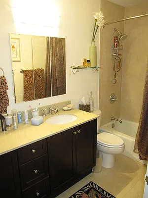 Rented by Newell and Assoc. | media 25