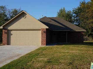10139 Le Jean Dr, Midwest City, OK 73130