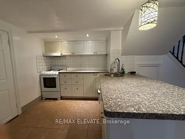 8 Balaclava Dr #BASEMENT — Photo 8