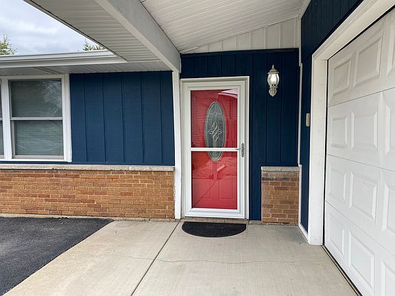 2nd image of 9430 Elm Ave