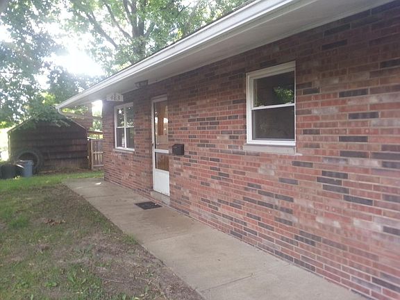2nd image of 492 Newell Ave