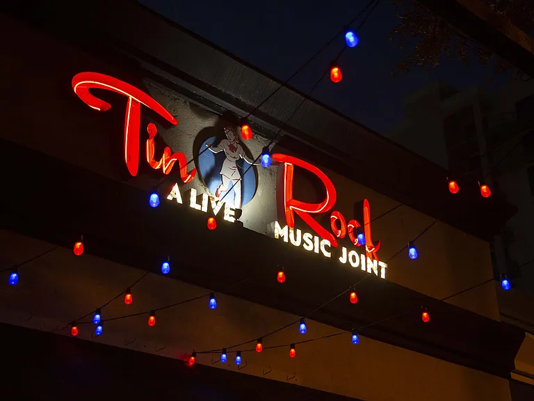 Camden Music Row — Photo 75