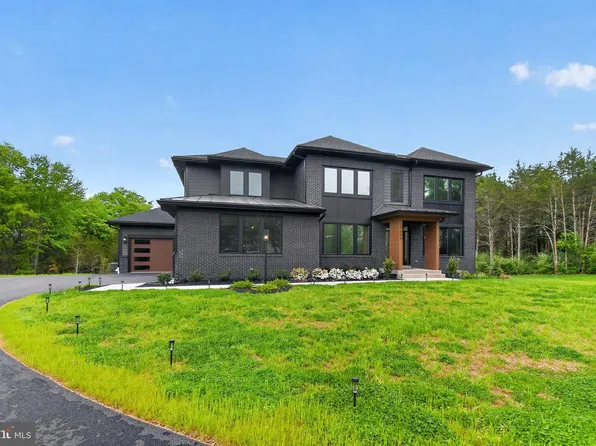 17009 Hughes Rd, Poolesville, MD 20837