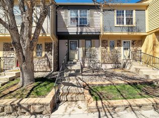 2615 E Nichols Cir, Centennial, CO 80122