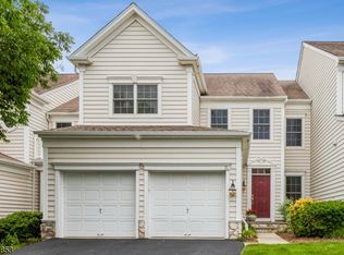 76 Hickory Hill Blvd #1602, Totowa, NJ 07512