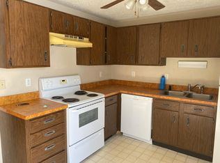 5609-5611 W Keller Rd, Muncie, IN 47304