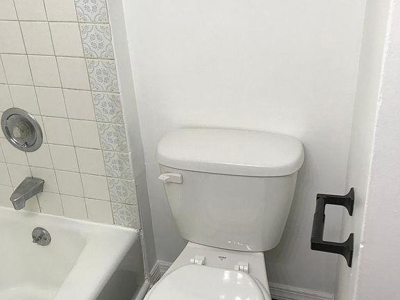 3rd image of 88 Mount Prospect Ave APT 1