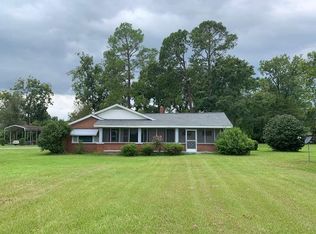 909 N Goodman St, Sparks, GA 31647