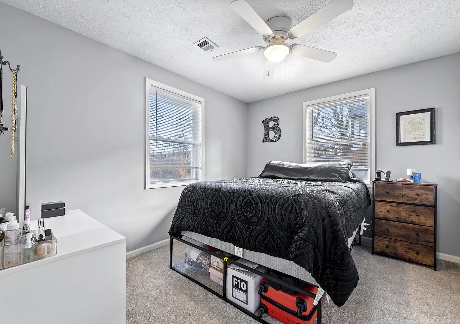 Newly Renovated Home in Clarksville — Photo 4