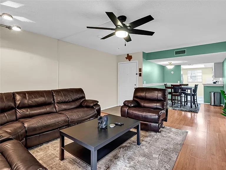 14466 Reuter Strasse Cir #501 — Photo 5