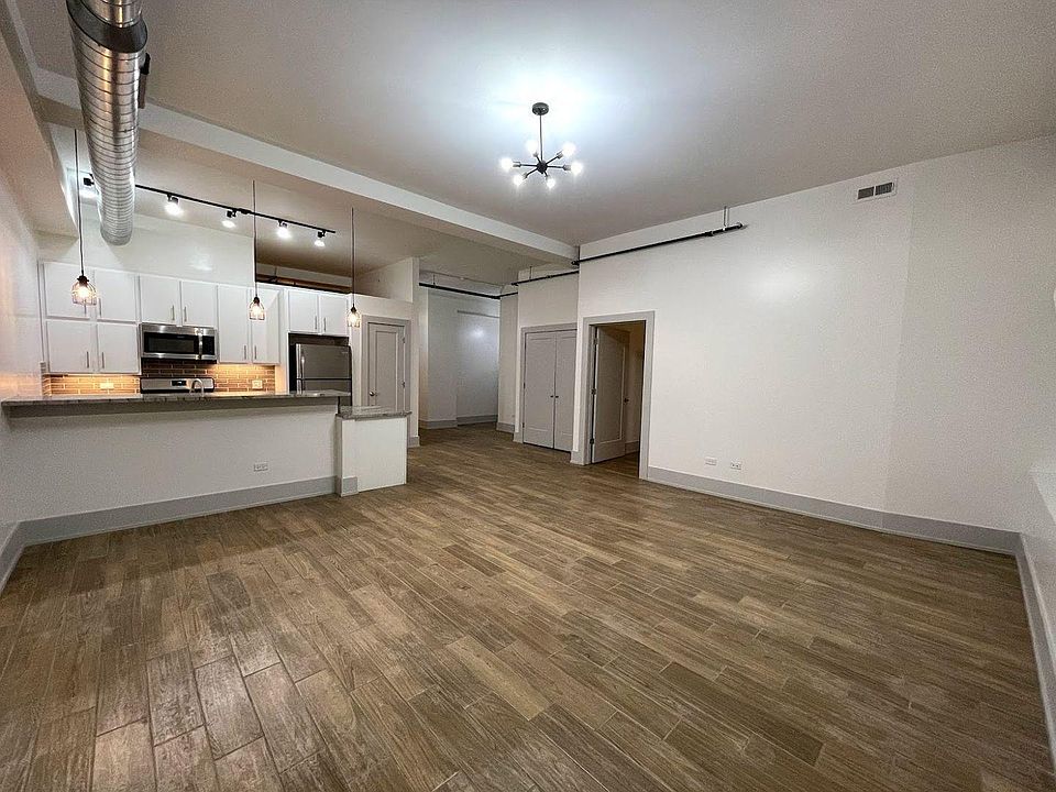 1st image of 1435 W 21st St #6