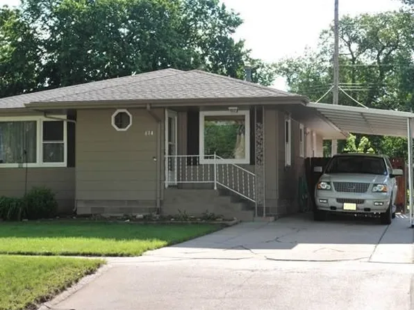 614 N Hubbard Ave, Minden, NE 68959