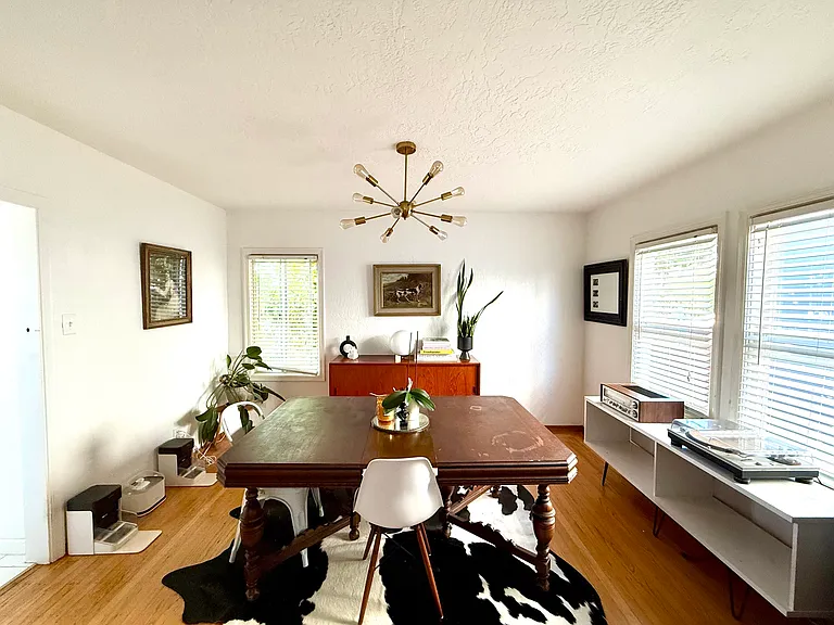 6112 Orchard Ave — Photo 8