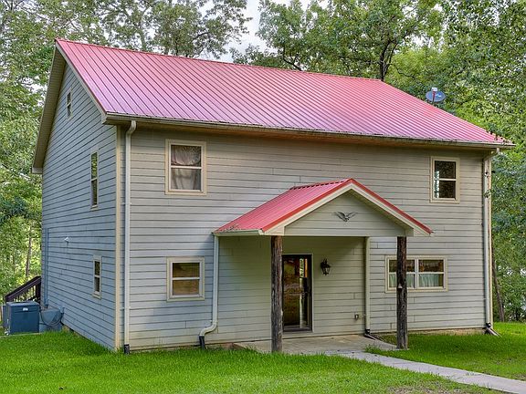 2nd image of 1086 Miami Dr