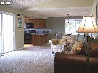 5th image of 14511 SE 25th Cir