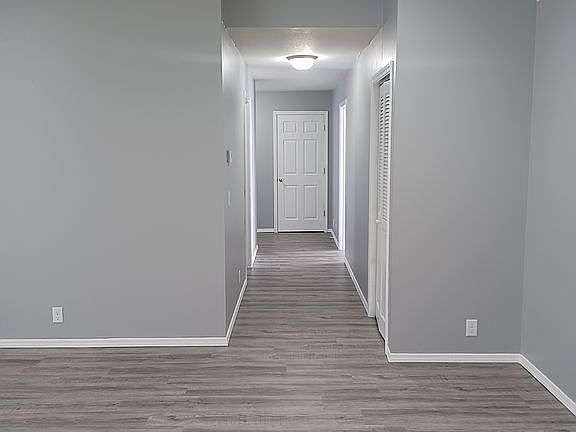 5th image of 601 Carolyn Dr