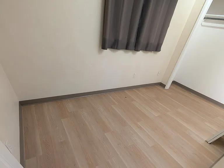 Bedroom #1