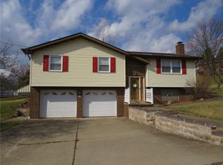 65 Fernwood St, Washington, PA 15301