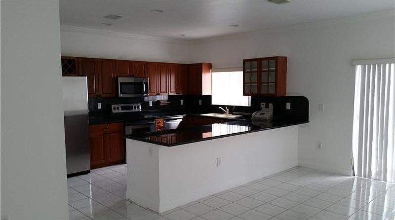 2nd image of 14051 SW 136th Pl
