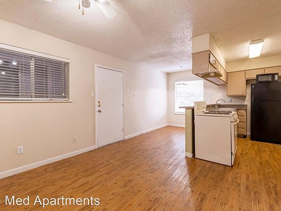 5th image of 1200 W 40th St #96jwgpmnu