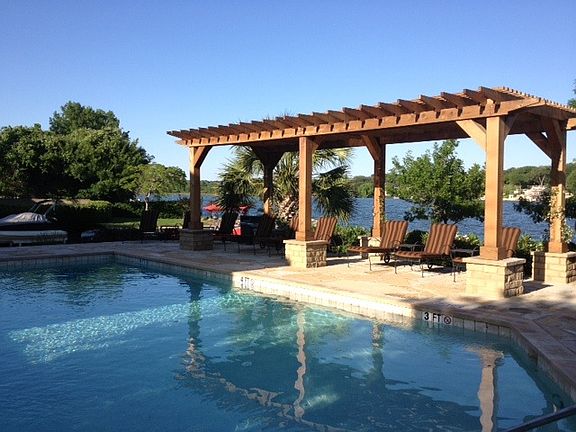 4th image of 2423 Westlake Dr