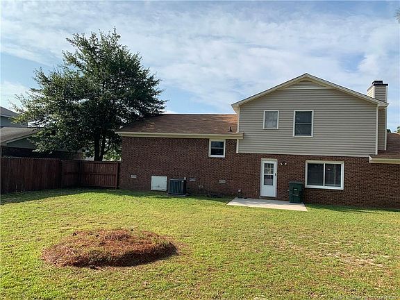 2nd image of 6300 Streeter Dr