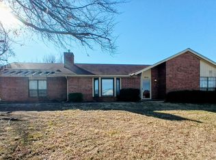 9024 Brookwood Dr, Midwest City, OK 73130