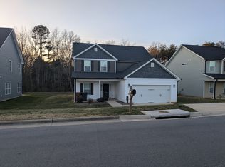 4721 Ridgefall Rd, Greensboro, NC 27410