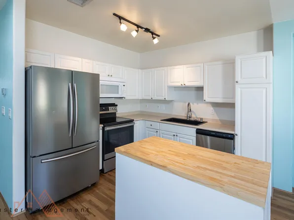 91-1082 Kaimalie St, Ewa Beach, HI 96706
