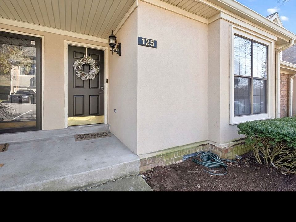 1st image of 125 Villa View Ct