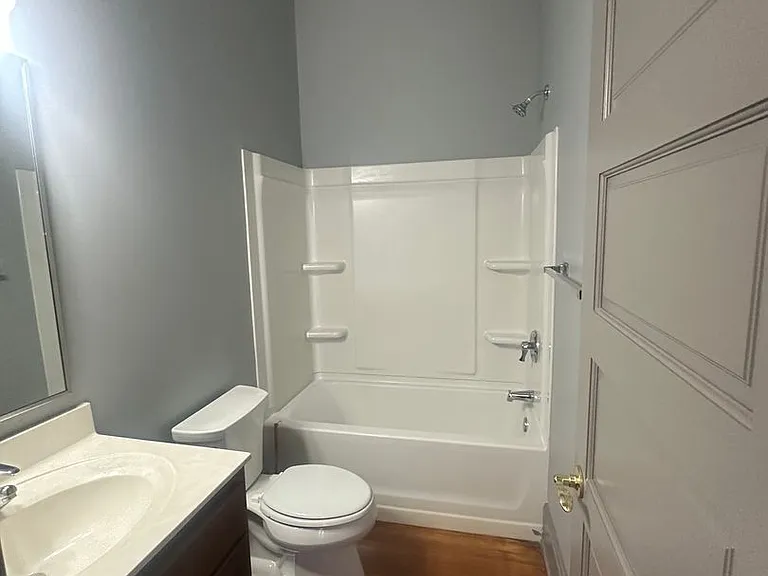 106 N Broad St — Photo 12