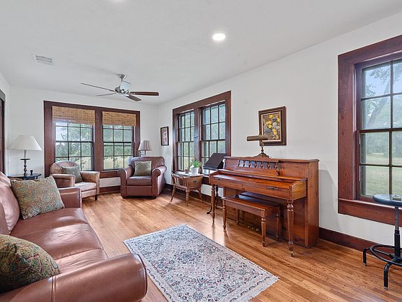 4th image of 3468 Elder Hill Rd